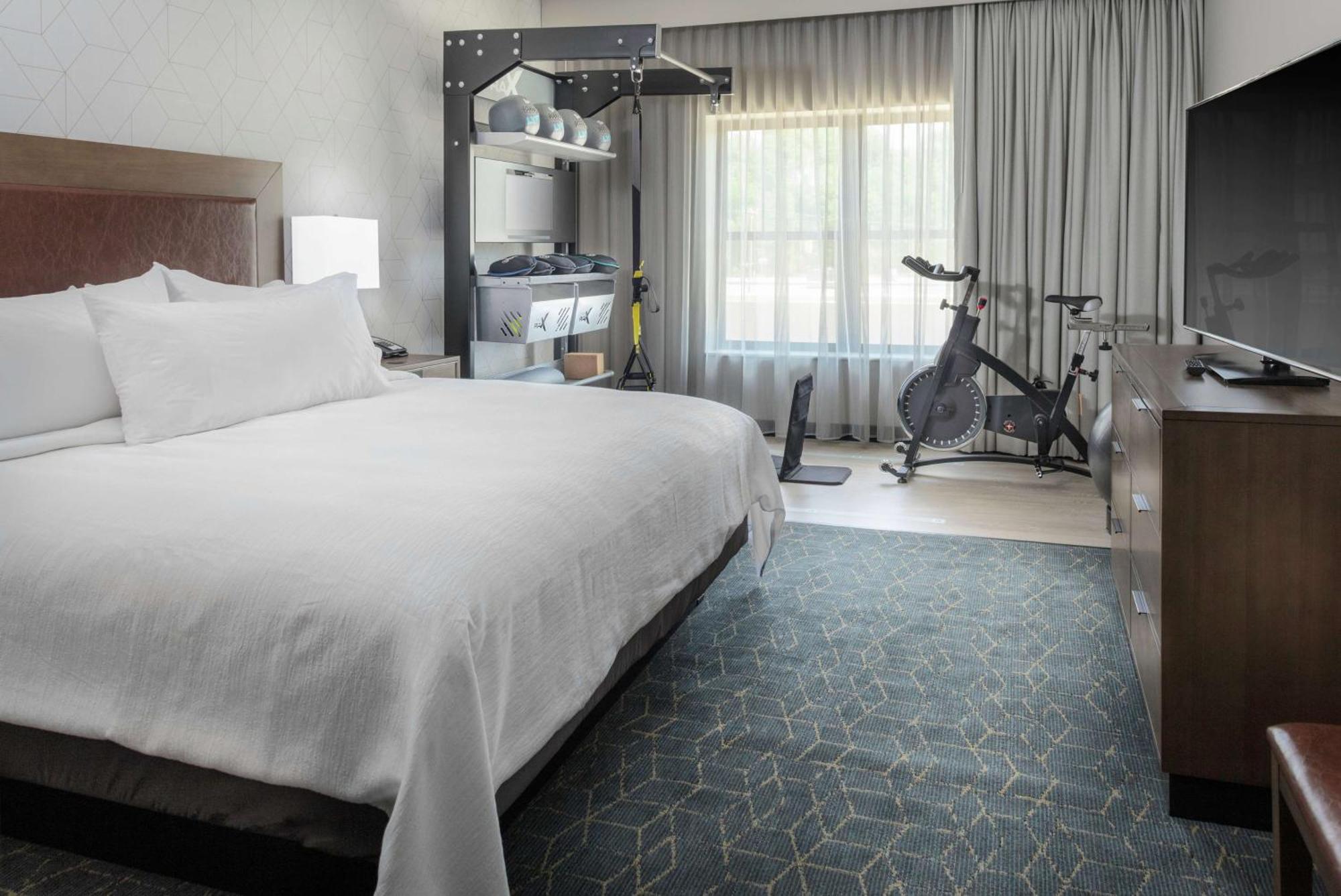 Embassy Suites By Hilton Grand Rapids Downtown Экстерьер фото